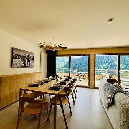 Le Theleme A303 - Vue Panoramique Sur Chatel